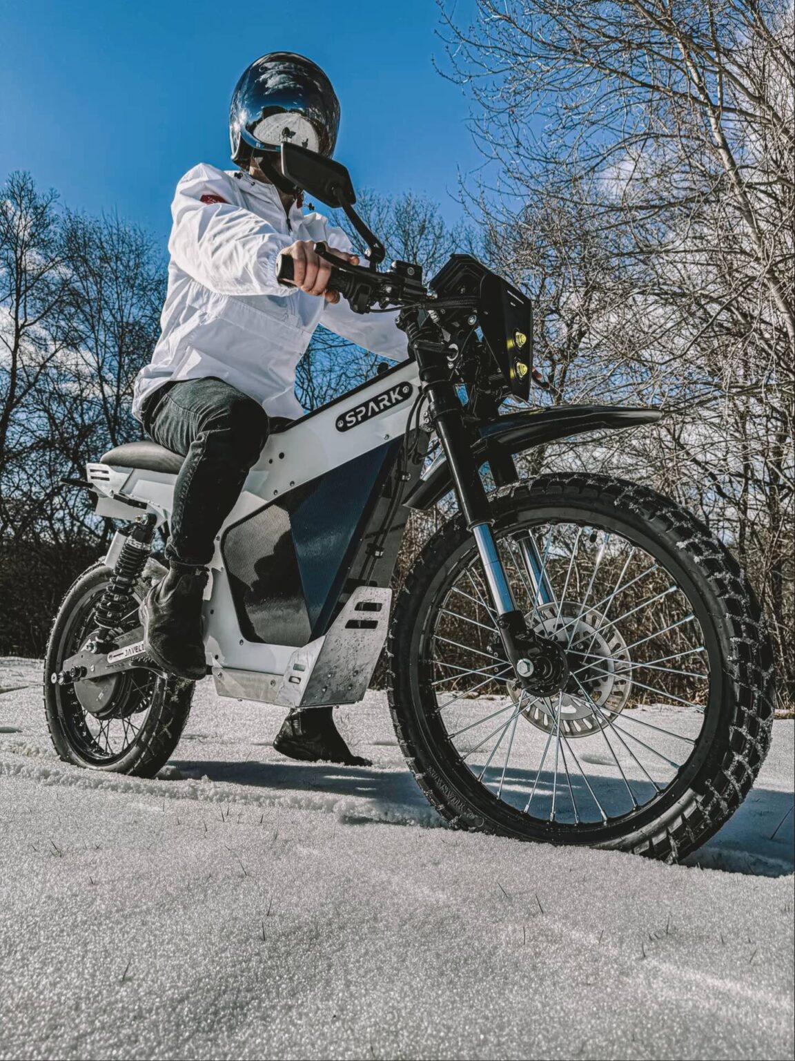 Javelin Side Profile